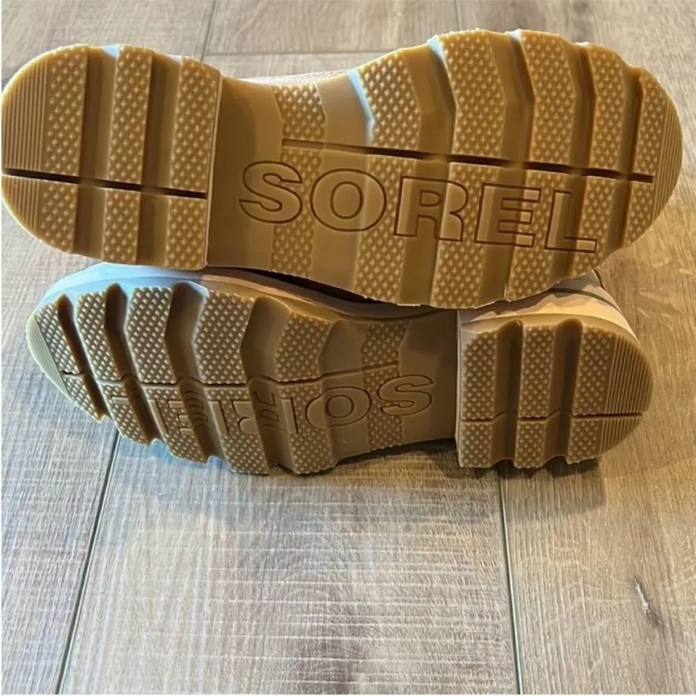 Sorel Lennox Lace Cozy STKD Boot US 7